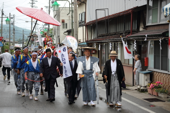 豊穣への一箭～大町市若一王子神社・子供流鏑馬～_d0349418_21313063.jpg