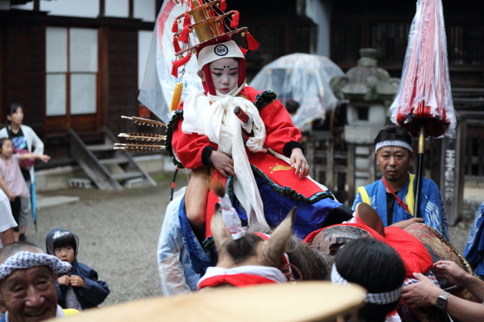 豊穣への一箭～大町市若一王子神社・子供流鏑馬～_d0349418_22050479.jpg