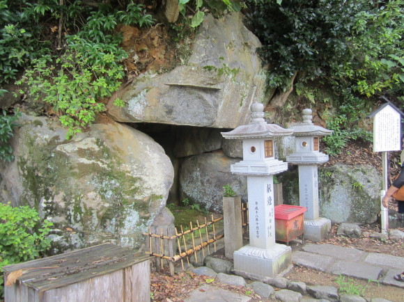 左大臣安倍倉梯麿の安倍寺と墓_a0237545_18111188.jpg