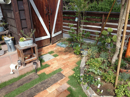 b0129758_17311800.gif