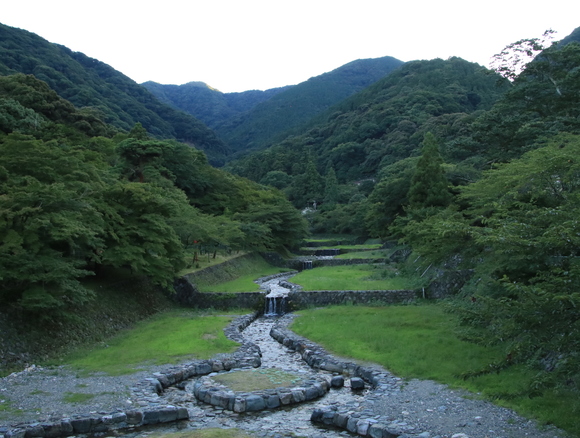 養老鉄道　養老の滝　自然の中で・_d0202264_1263157.jpg