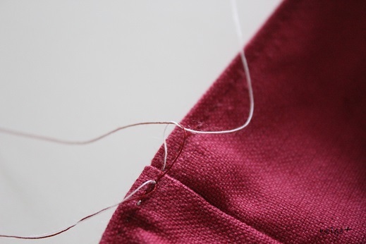 小物作りにミシンの上糸と下糸の色が違う場合の糸始末が綺麗に仕上がる方法♪_f0023333_22083713.jpg