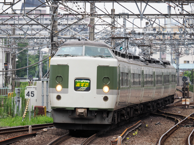 189系N102編成あずさ81号 他_f0199866_18332942.jpg