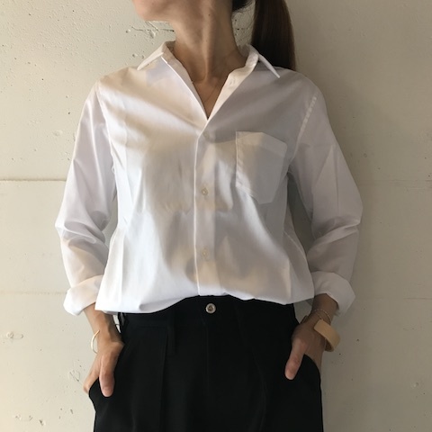 くろ と しろ パンツ と シャツ_d0364239_16332385.jpg