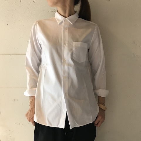 くろ と しろ パンツ と シャツ_d0364239_16334730.jpg