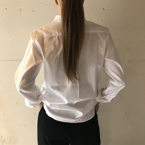 くろ と しろ パンツ と シャツ_d0364239_16350083.jpg