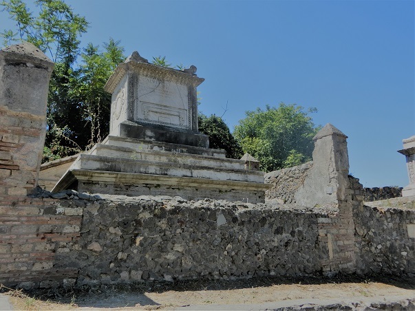 イタリア*2017　2日目ーポンペイ遺跡⑤－_e0181876_12295262.jpg