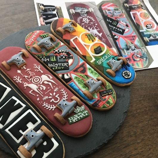オーダーメイドクッキー スケートボード La Vita Happy Cookies