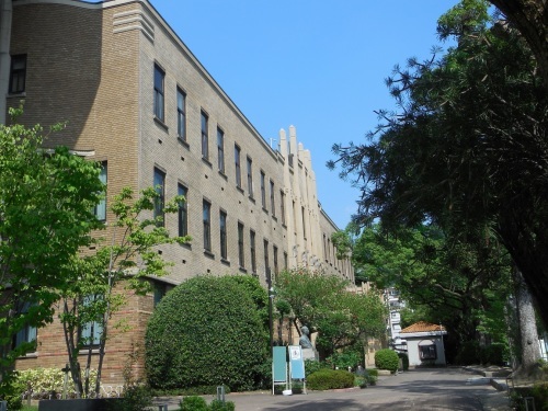 四條畷学園本館(旧四條畷学園高等女学校本館)_f0150767_17320358.jpg