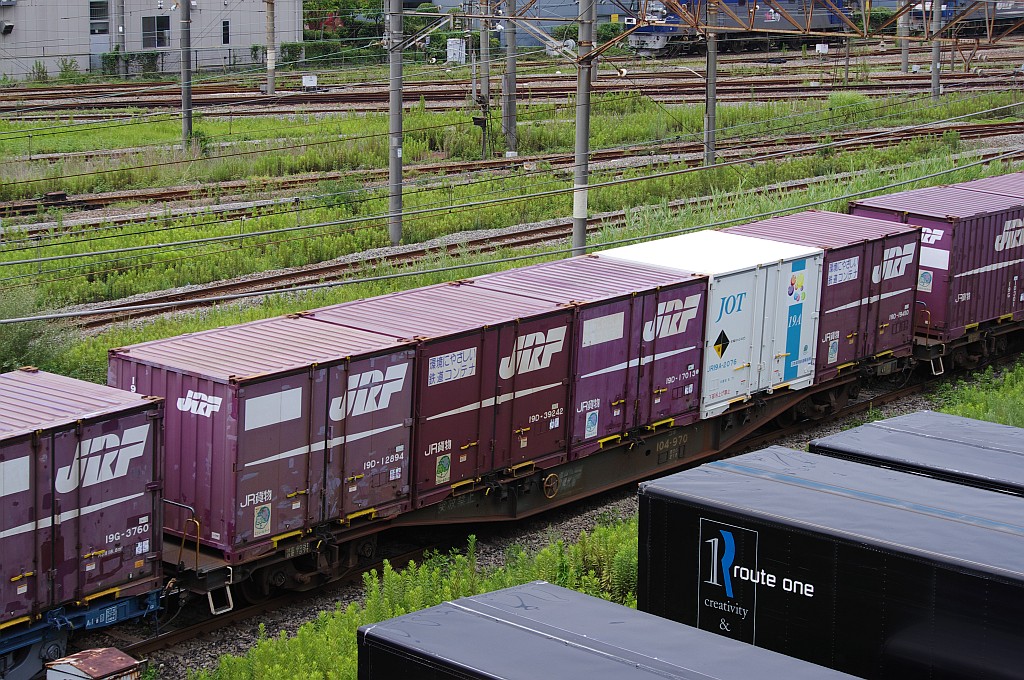 f0203926_2218378.jpg