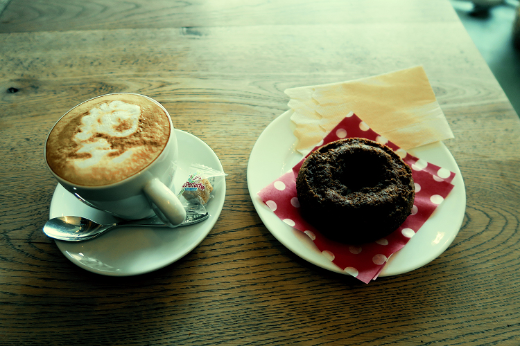 鎌倉・坂の下 －ハレノバ （HALENOVA）⑤－_b0169330_15481558.jpg