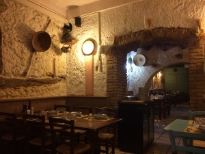 2016年サルデーニャ紀行 カリアリ晩御飯_a0059035_17010042.jpg