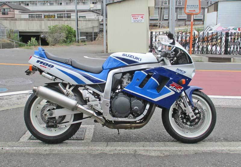 M本サン号 GSX-R1100（GV73A/M型）のホイール＆タイヤ交換・・・(^^♪_c0086965_01445441.jpg