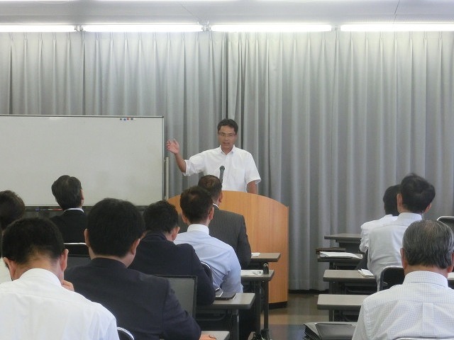 私自身が大変勉強になった柏崎市(新潟県)での「富士市議会における『事業評価』の取り組み」講演_f0141310_08463166.jpg
