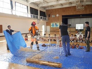 出張林業教室＠静岡市立東豊田小学校＆清水三保第二小学校_d0180132_17034050.jpg