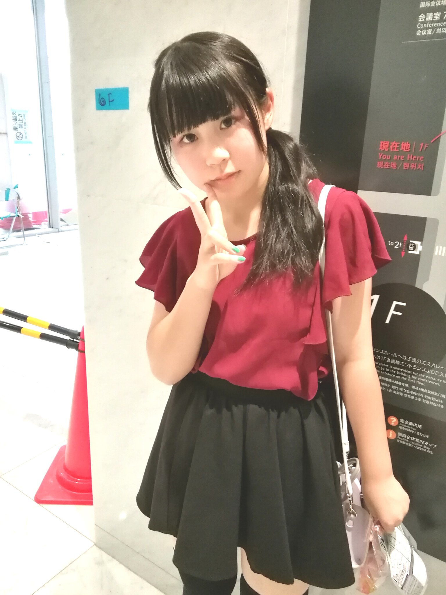 Js6  美少女　ポートレート X.com