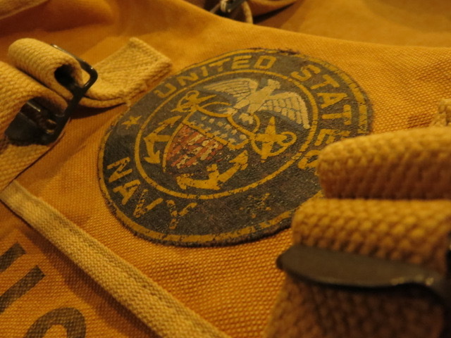 \"DEAD STOCK BAG #USN #USARMY\"ってこんなこと。_c0140560_09244933.jpg