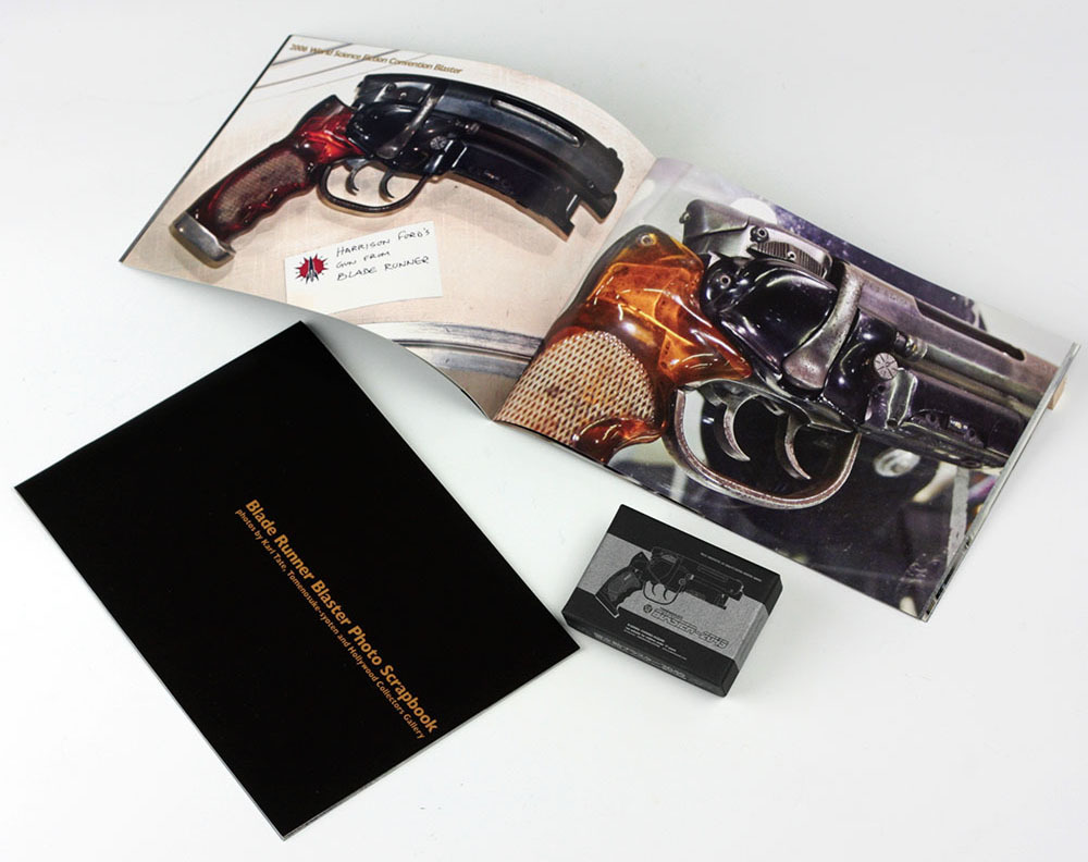 Deckard Blaster photobook & Tome-Bla nano Pewter Edition & set_c0155077_22144587.jpg