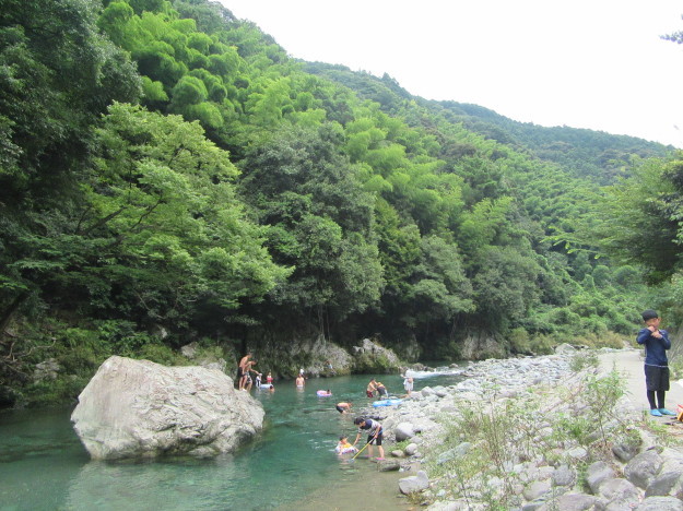f0231709_05013553.jpg