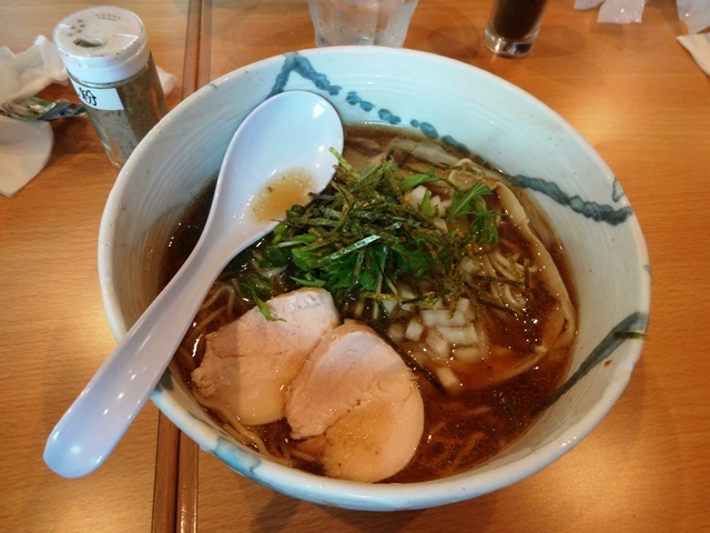 濃厚鶏ソバ 麺 ザ クロ@津市_e0264287_08440896.jpg