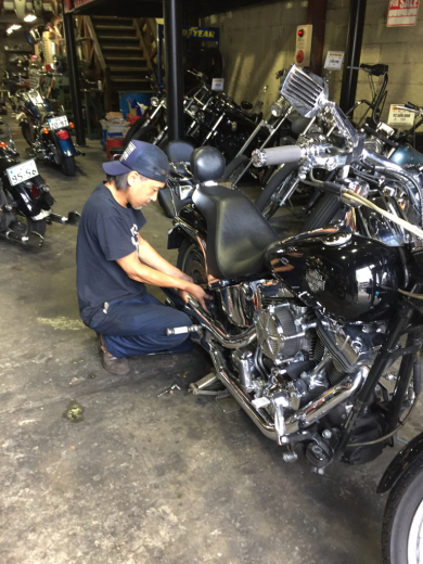 お盆休み明け!今日のgeemotorcycles は!_a0110720_13415580.jpg