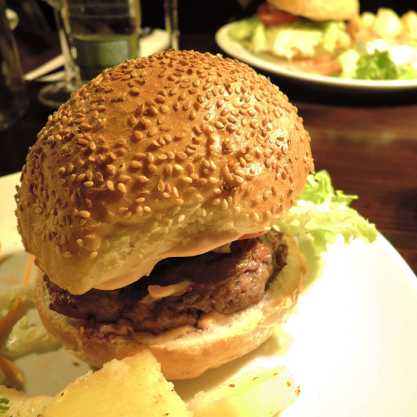 チェコ料理、なぜこんなに美味い?_c0060143_18414549.jpg