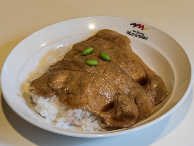 uhb北海道文化放送の取材で・・”森田”新村長がご来店!_f0276498_23335475.jpg