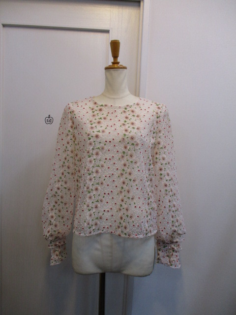 シャツ/ブラウス(長袖/七分) Lily Brown - fiolily Flower Lace Gather Tops ラグランオーガンザボウタイブラウス(シャツ・ブラウス