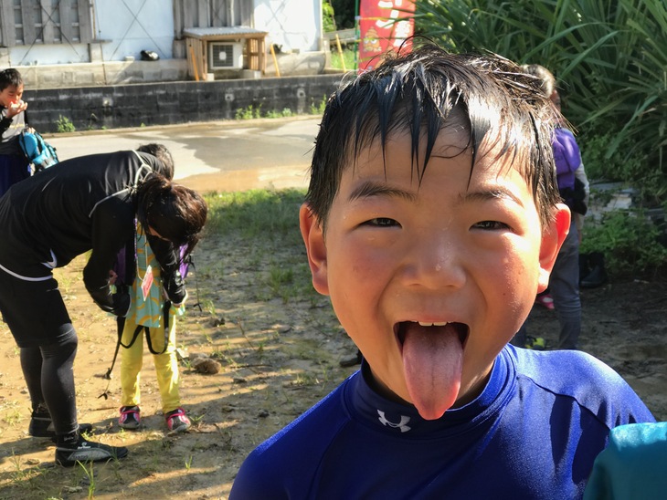 無人島冒険学校〔３日目〕今日はみ〜んなハイテンション！仲良くなって、楽しすぎて、なんだか壊れてきた？！_d0363878_2235392.jpg