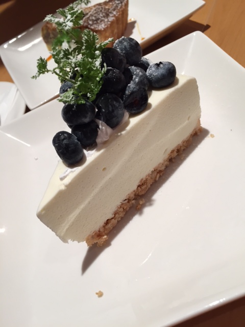 家から歩いて 夜のCAFE・・・_b0187479_12154438.jpg
