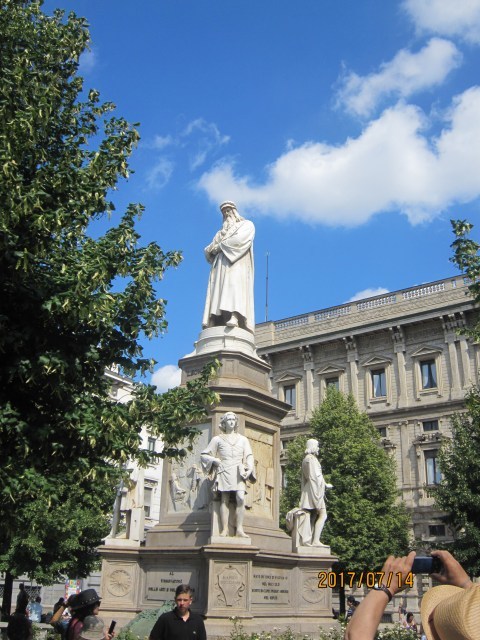 f0253107_12242733.jpg