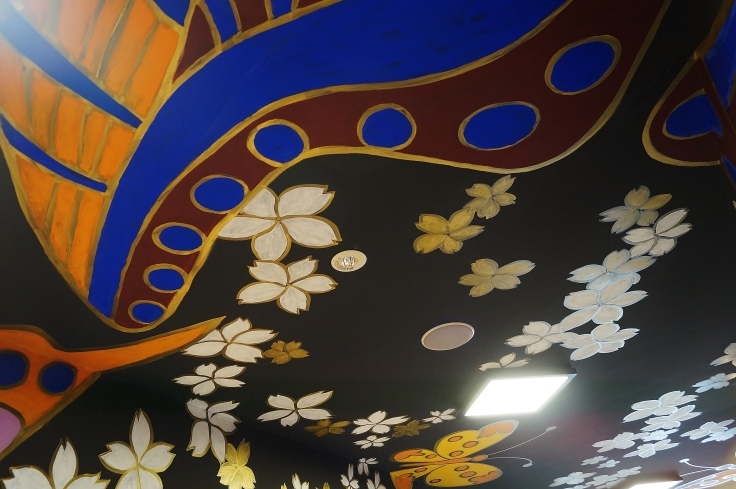 祇園くろちくビルの壁画_b0063958_08164169.jpg