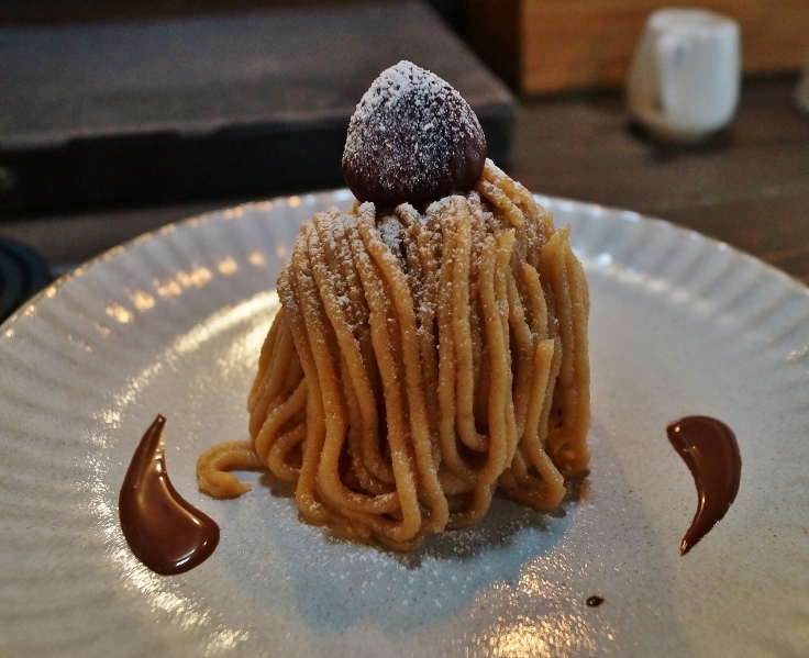 うわさの10分モンブラン　＠京都・三条商店街　スイーツ カフェ キョウト ケイゾー_b0063958_23222356.jpg