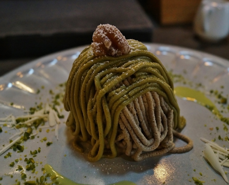 うわさの10分モンブラン　＠京都・三条商店街　スイーツ カフェ キョウト ケイゾー_b0063958_23233796.jpg