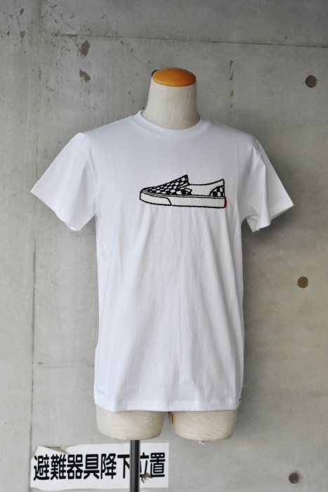 O.K. 手刺繍TEE VANS Checker FLAG Slip on スタイル★★★_d0152280_02545017.jpg