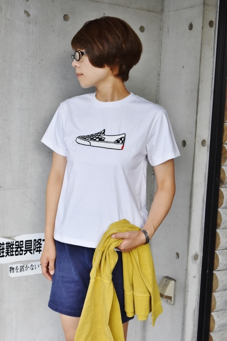O.K. 手刺繍TEE VANS Checker FLAG Slip on スタイル★★★_d0152280_02590722.jpg