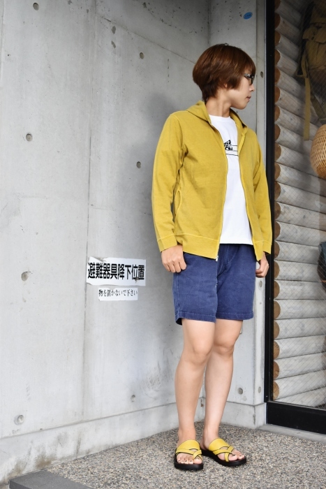 O.K. 手刺繍TEE VANS Checker FLAG Slip on スタイル★★★_d0152280_02592627.jpg