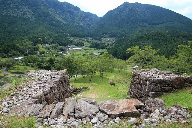 e0321325_08165593.jpg