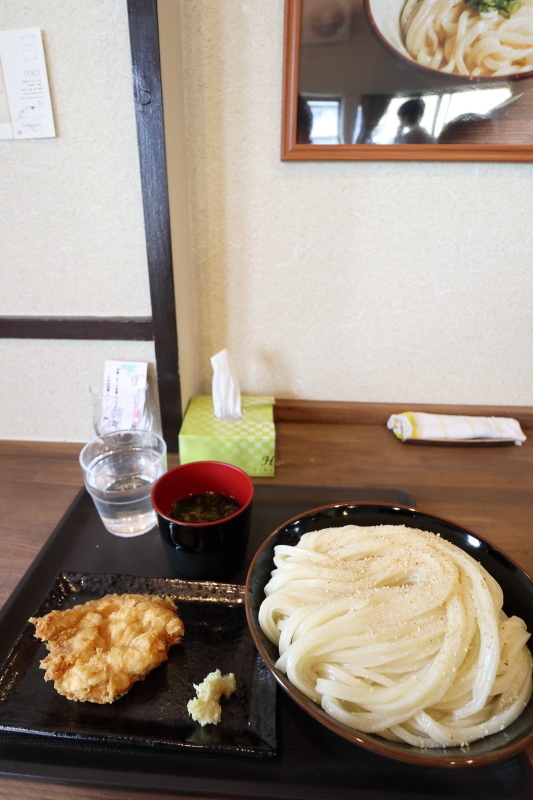 よがなうどん_a0077663_18380019.jpg