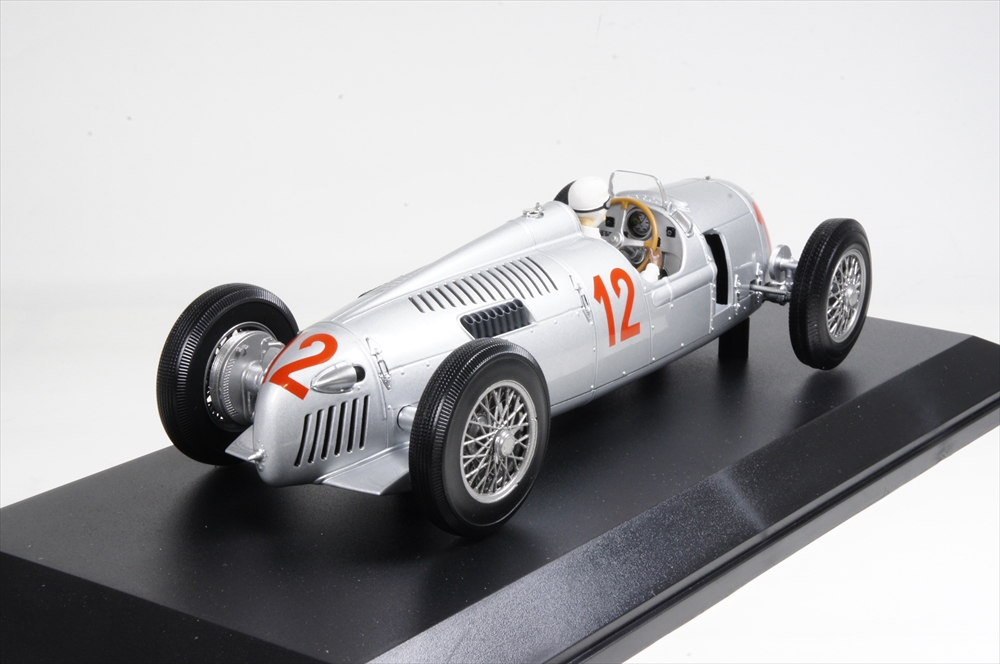 2017/8/22(火) 本日発売の新製品(MINICHAMPS)_f0372507_1841029.jpg