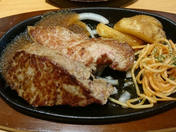 8/23 ステーキ宮八王子松木店 ダブル宮ロースランチ + ガーリックライス + スープバー + ミニツナサラダ ¥2,635_b0042308_22545983.jpg