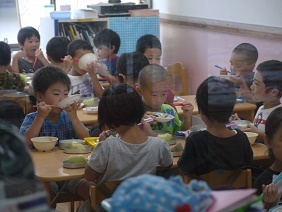 20170824給食_f0236012_11560956.jpg