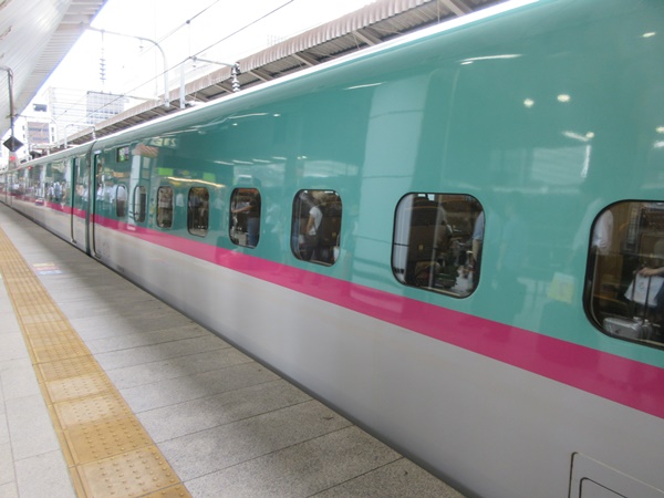 【仙台again】車中のお供は「日本のおもてなし弁当」_b0009849_22503320.jpg