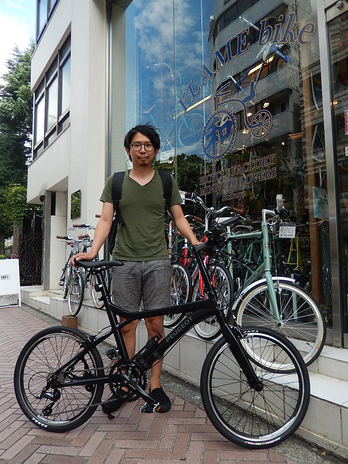 8月24日　渋谷　原宿　の自転車屋　FLAME bike前です_e0188759_18515494.jpg