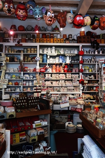d0353281_01022254.jpg
