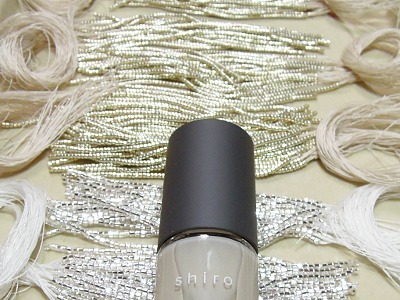 shiro_b0055196_21382156.jpg