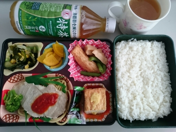 今日の仕出し弁当@会社Vol.3_b0042308_12315167.jpg