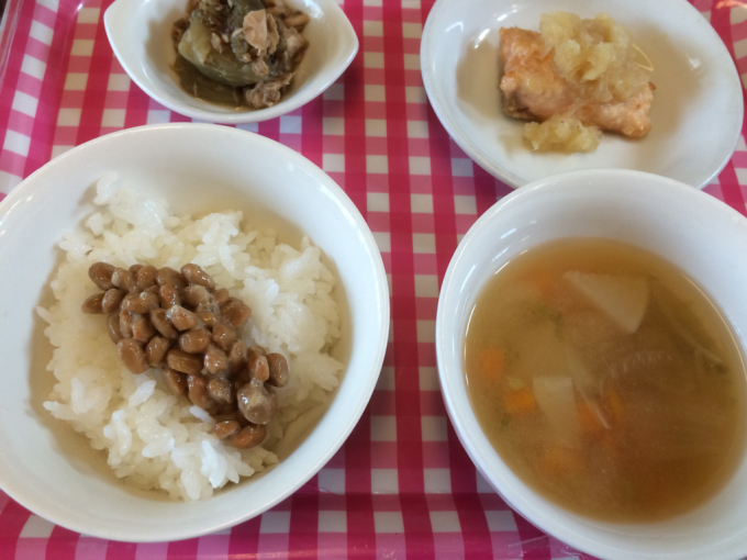 8月25日の給食 スコーンのレシピ。_c0293682_17571149.jpg