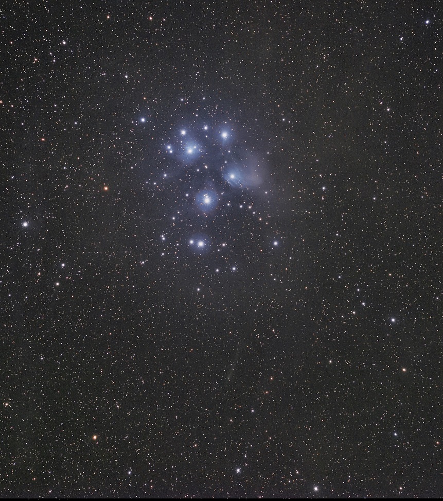 プレアデスとパンスターズ彗星(C/2015 ER61)_e0344621_20121848.jpg