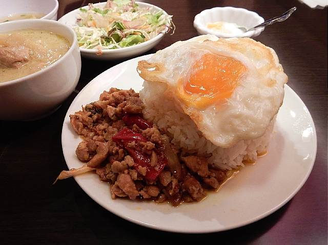 外苑前 タイ料理 ロータスラウンジ 青山 美味礼讃 外苑前 タイ料理 ロータスラウンジ 青山 美味礼讃